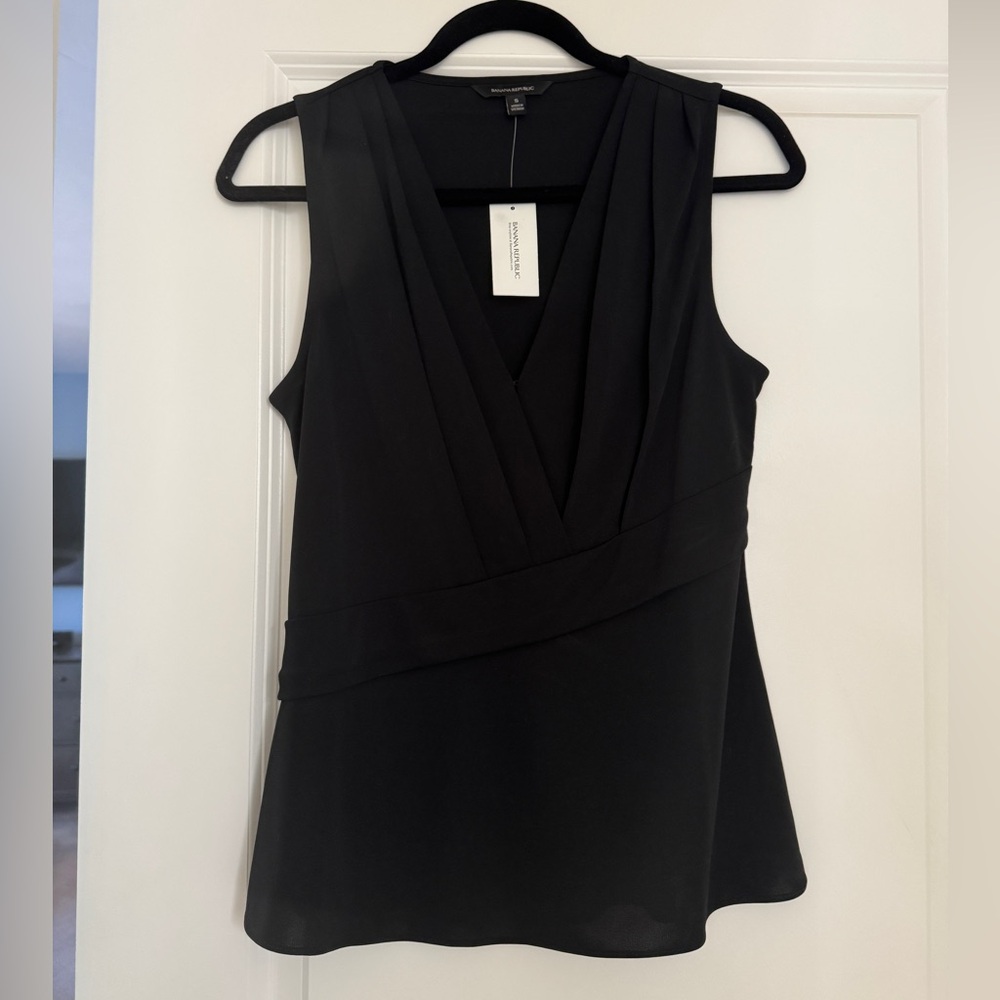 Black Sleeveless Top by Banana Republic NWT